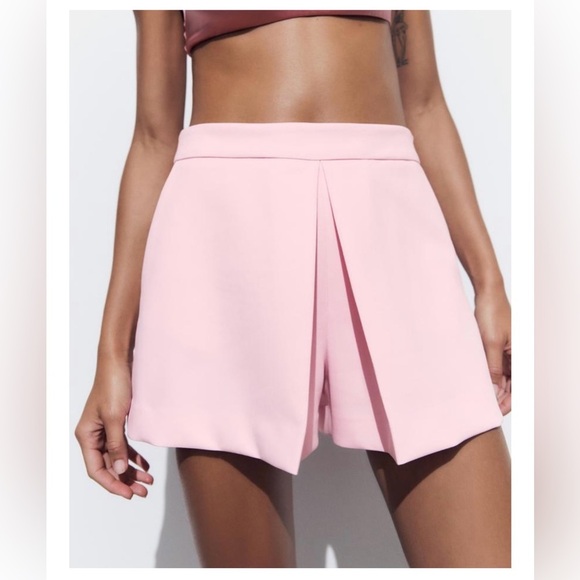 Zara pleated shorts - Picture 2 of 10
